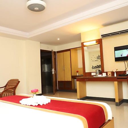 Anand Sagar Inn Bangalore Exteriör bild